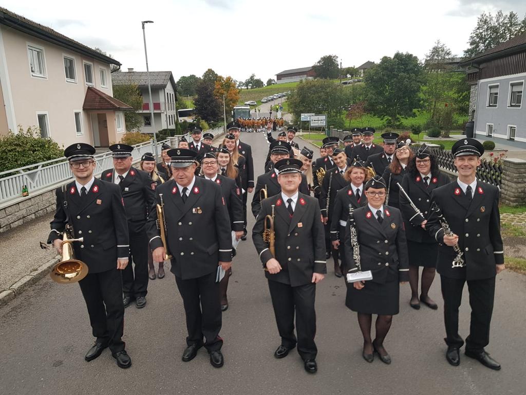 Jubilaeumsfest Zell am Pettenfirst